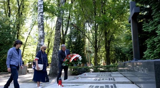 Prezydent złożył wieńce na grobie gen. Bora Komorowskiego