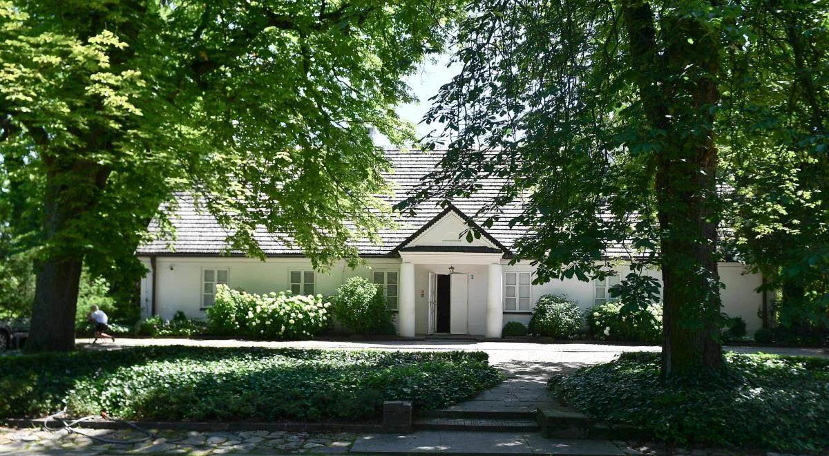 Tam, gdzie wszystko brzmi Chopinem - park w Żelazowej Woli