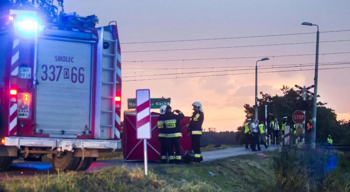 Dolnośląskie: trwa wyjaśnianie okoliczności tragicznego wypadku na przejeździe kolejowym