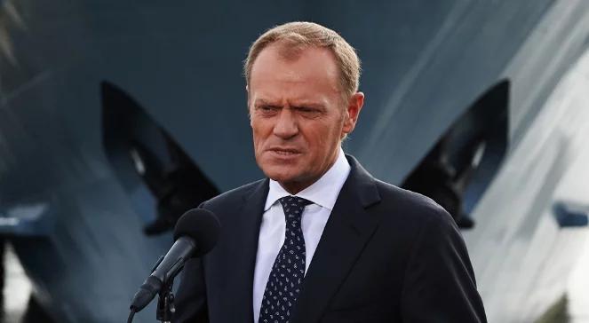 Tusk: nieśmieszący kabaret w reżyserii pana Antoniego Macierewicza