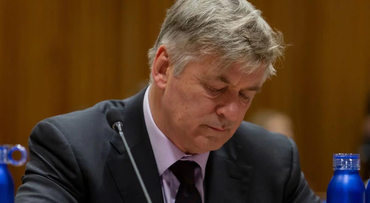 "Nie pociągnąłem za spust". Baldwin opowiada o tragedii na planie filmu "Rust"