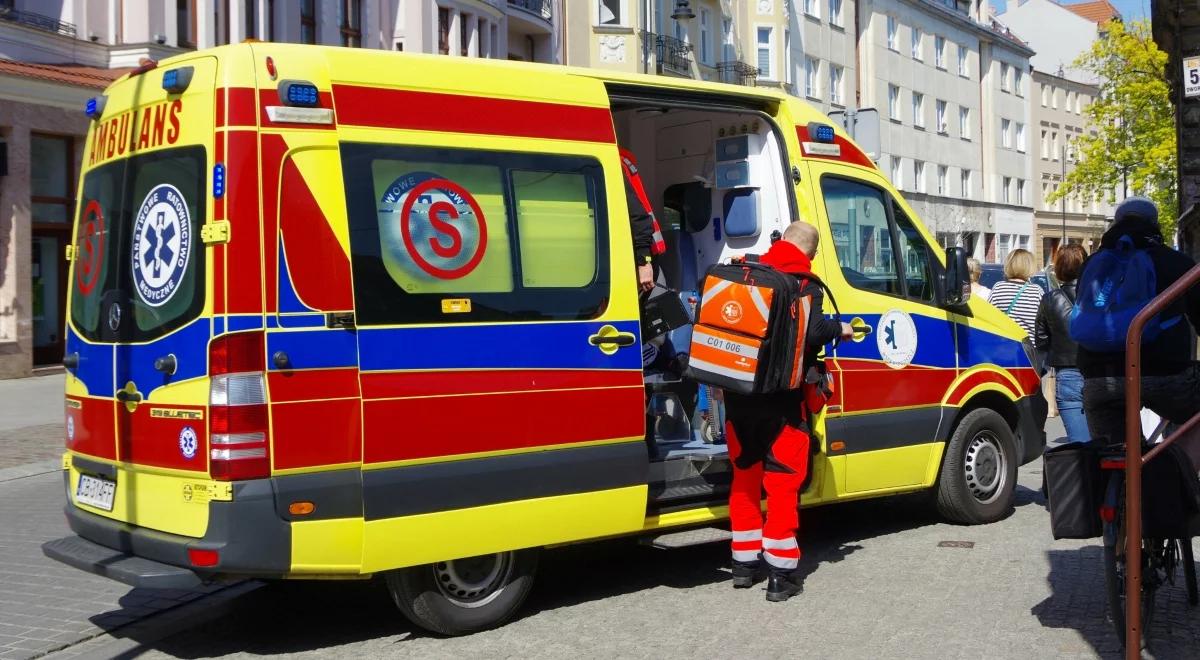 Tragedia podczas głosowania w Krakowie. Nie żyje mężczyzna
