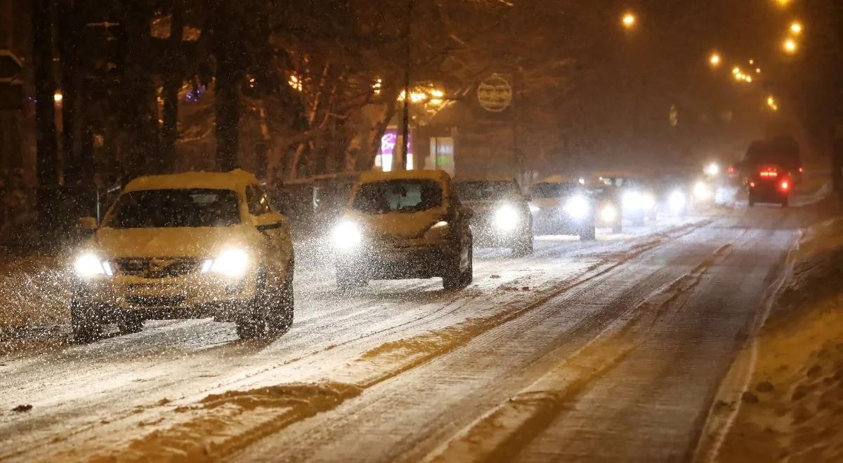 Na drogach będzie niebezpiecznie. IMGW ostrzega przed śnieżycami