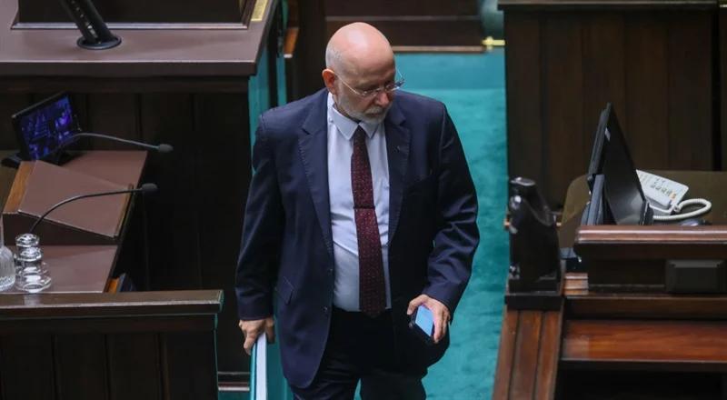 Sejm odrzucił sprawozdanie KRR...