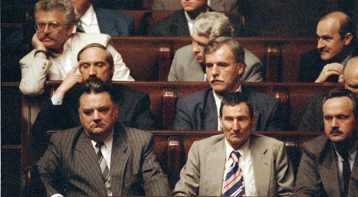 Rząd Olszewskiego przetrwałby, gdyby nie próbował naruszyć starych układów