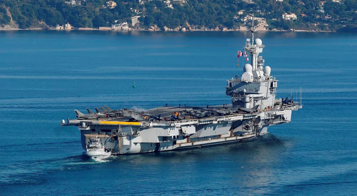 Francja odpowiada islamistom. "Charles de Gaulle" płynie w stronę Syrii