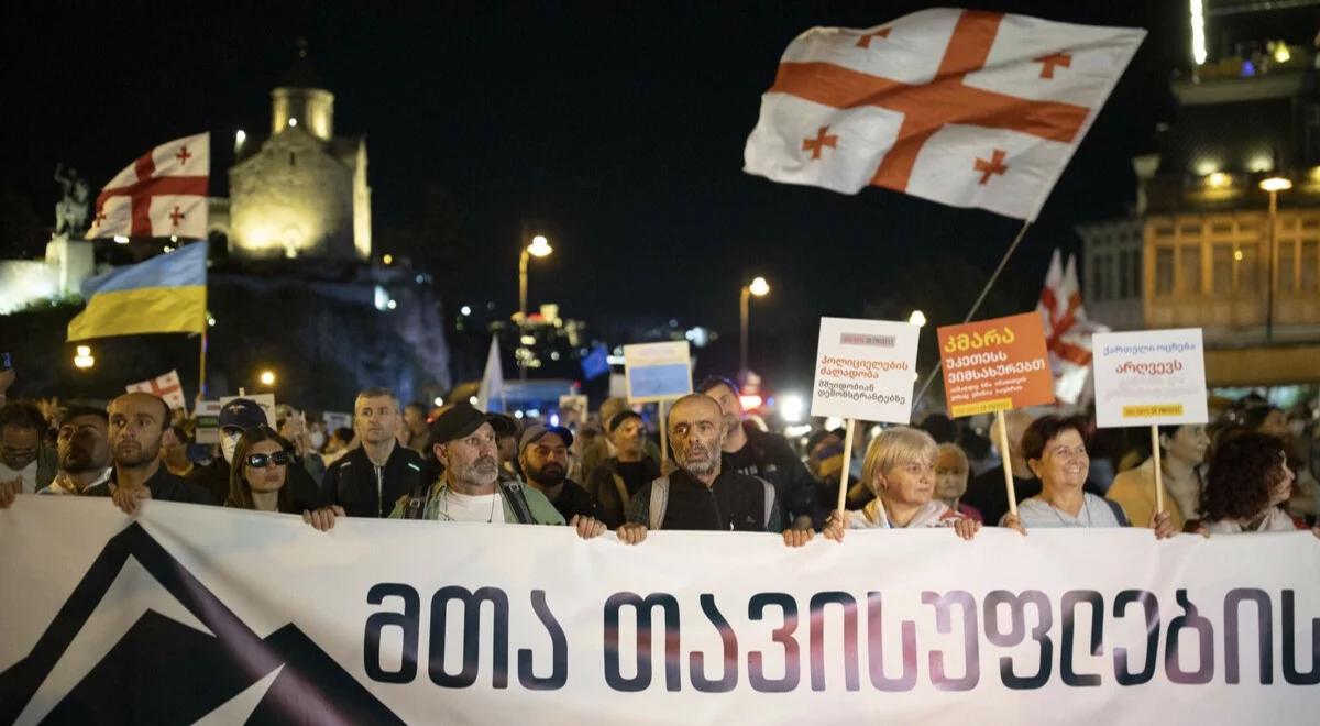 Protesty w Gruzji. Ulice Tbilisi w ogniu demonstracji