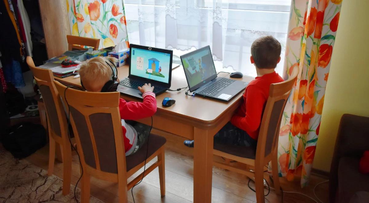 Likwidacja prac domowych. Przewodniczący Akcji Uczniowskiej: to dobra decyzja