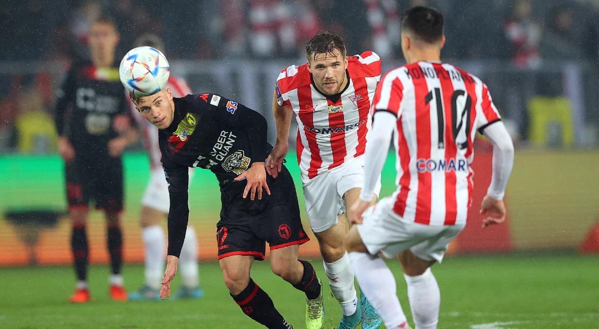 Ekstraklasa: Jagiellonia nadal w kryzysie. Skromne zwycięstwo Cracovii