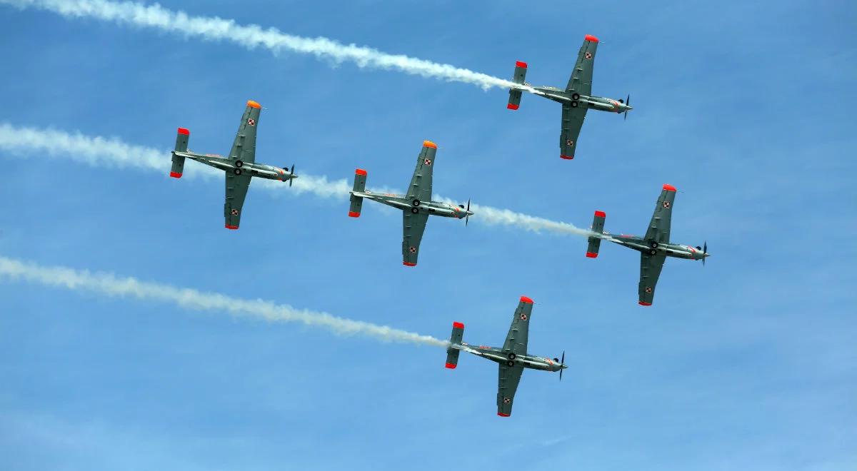 Grecja: koniec Athens Flying Week. Nie zabrakło polskiego Zespołu Akrobacyjnego "Orlik"