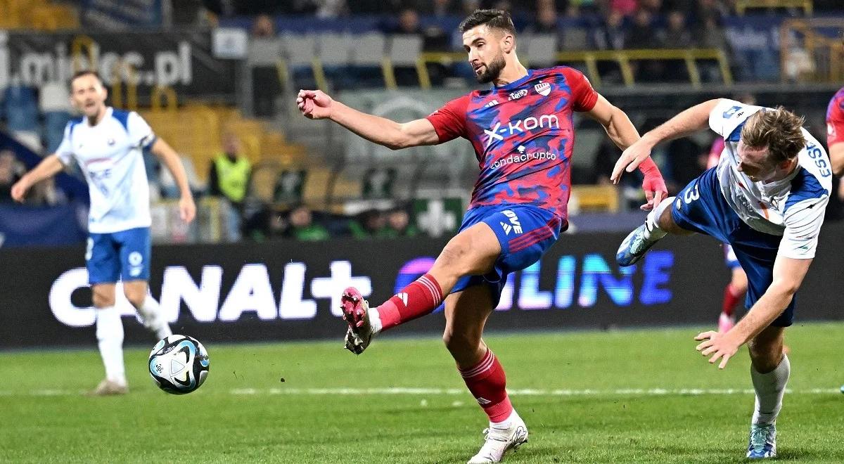 Ekstraklasa. Raków nie wykorzystał potknięć czołówki. Stal kontynuuje serię meczów bez porażki