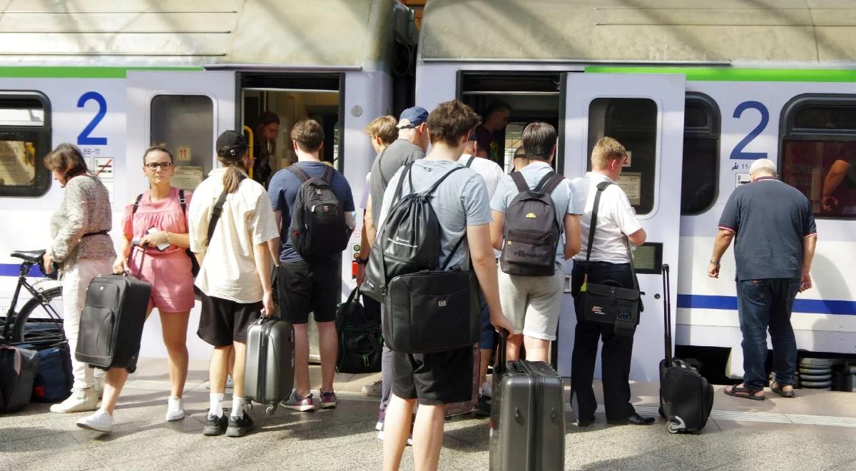 Przerwa techniczna. Pociąg ruszył bez zapowiedzi, pasażerowie stracili 50 tys. zł