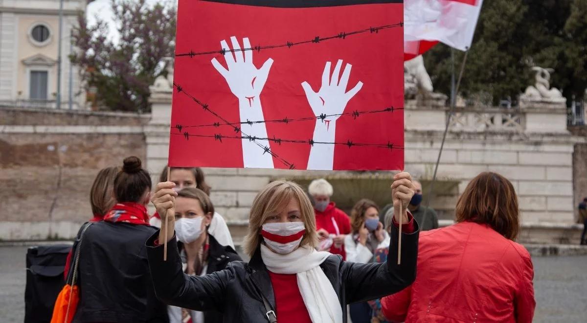 Reżim Łukaszenki nie odpuszcza. Dziennikarka Biełsatu: grożą aresztem moich bliskich