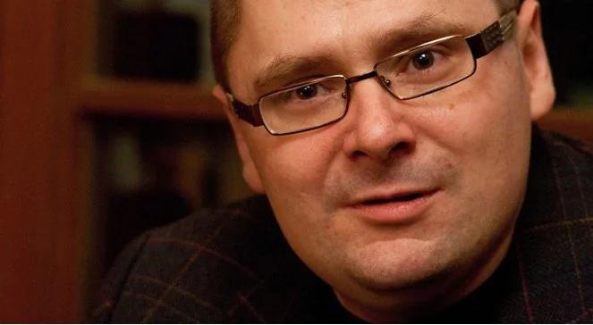 Autorzy odchodzą z "Wręcz Przeciwnie". "Kupczy świętościami"