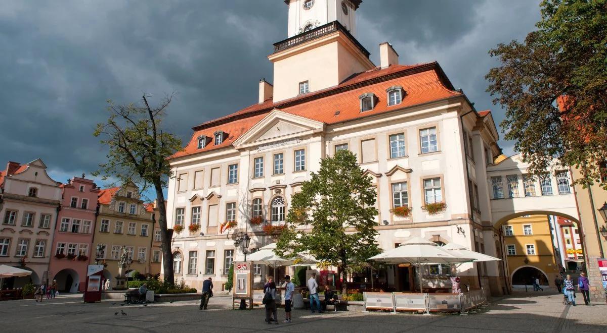Afera z mieszkaniami komunalnymi w Jeleniej Górze. Prokuratura wszczęła śledztwo po interwencji dziennikarzy