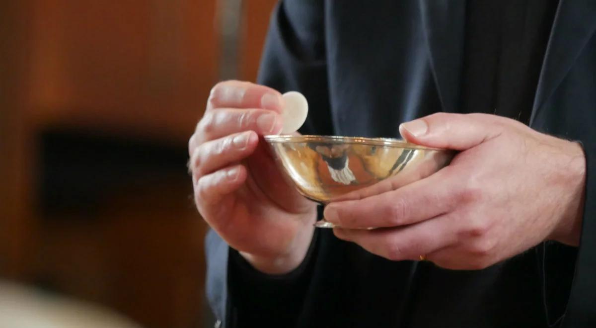 Abp Gądecki: niech ten czas będzie impulsem do przemyślenia stosunku do Eucharystii