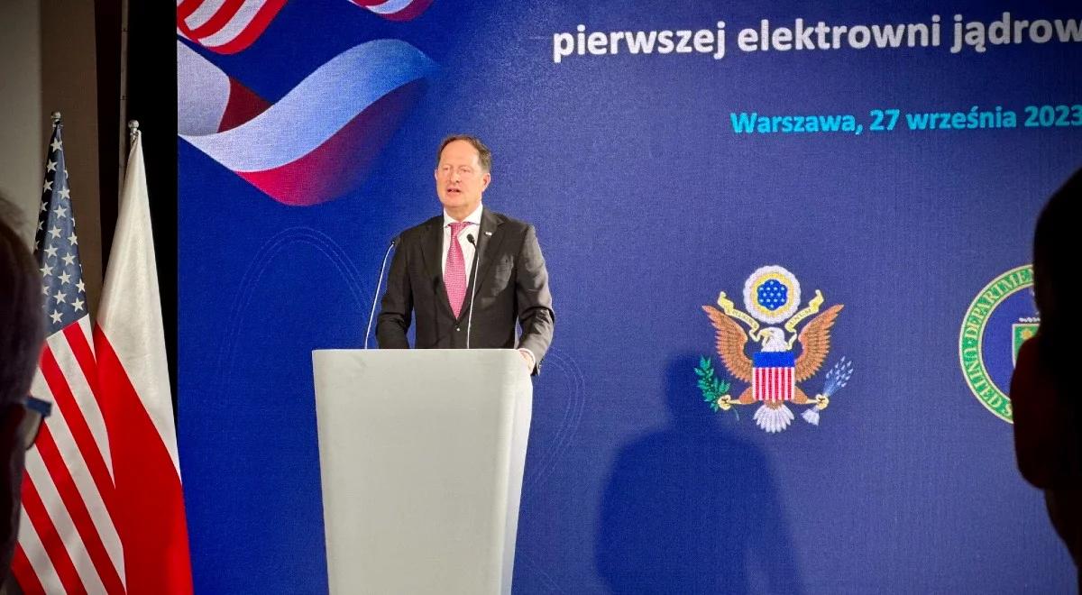 Umowa na projekt pierwszej elektrowni jądrowej w Polsce. Ambasador USA gratuluje rządowi