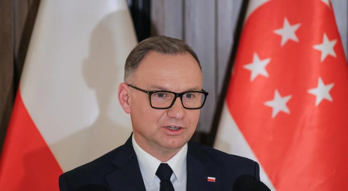 Prezydent wbija szpilę premierowi. "Może i chce, ale najwyraźniej nie może"
