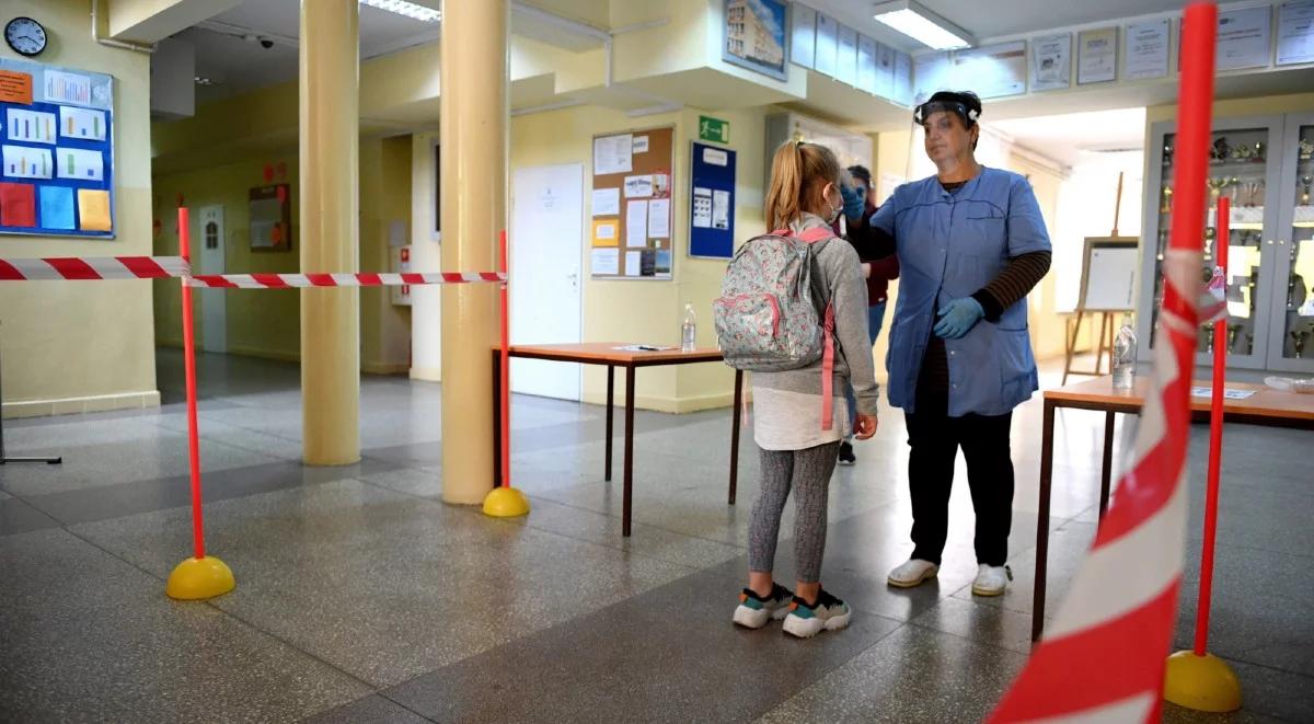 Dariusz Piontkowski: dzieci bezpieczniejsze w szkole niż w galerii handlowej