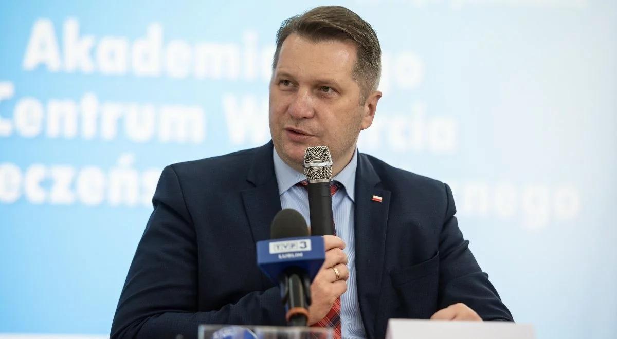 "Gwarancja zrozumienia tego, czym jest służba w mundurze". Szef MEiN o Akademickim Centrum