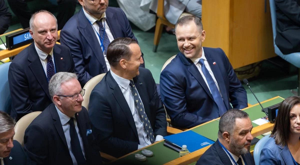 Sikorski i Nawrocki razem w ONZ. Zdjęcia obiegły sieć