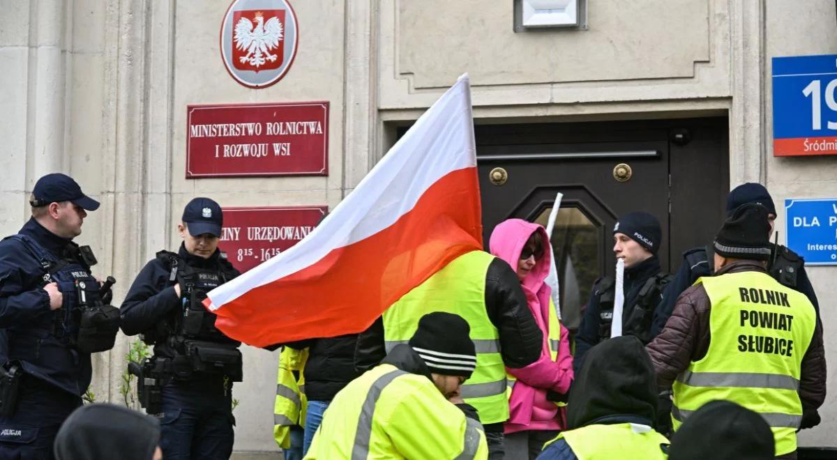 Strajk okupacyjny w resorcie rolnictwa. "Ustalenia nie zostały zrealizowane"