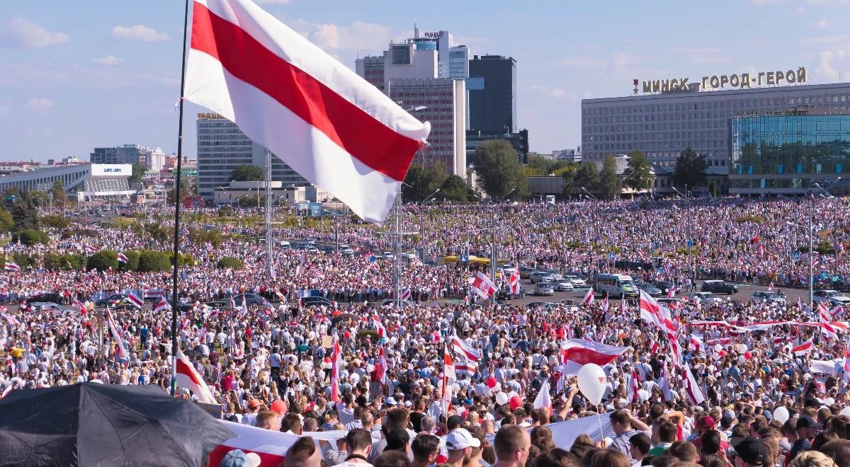 "Twarze białoruskich protestów". Proces opozycjonistów w Mińsku