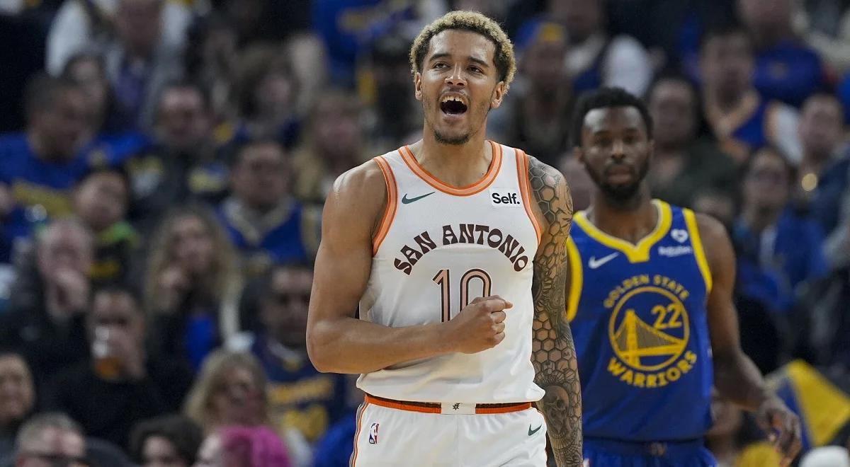 NBA. Dobry mecz Jeremy'ego Sochana. Spurs lepsi od Warriors