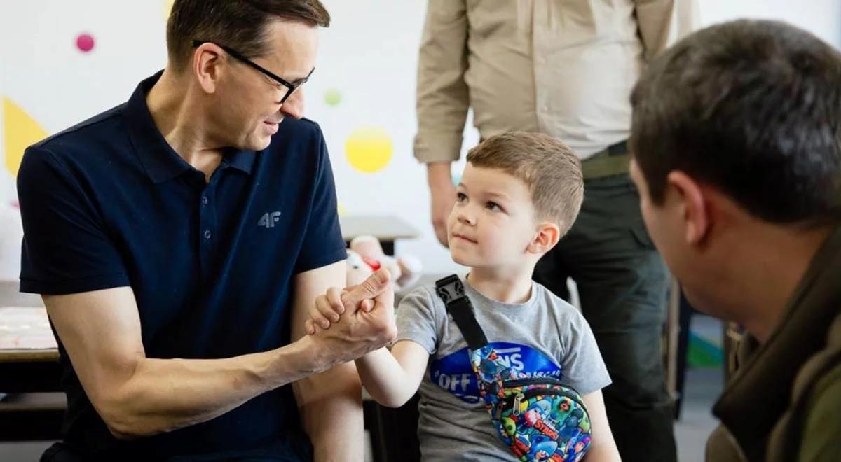 Dzień Dziecka w Borodziance. Premier Morawiecki spotkał się z rodzinami dotkniętymi wojną