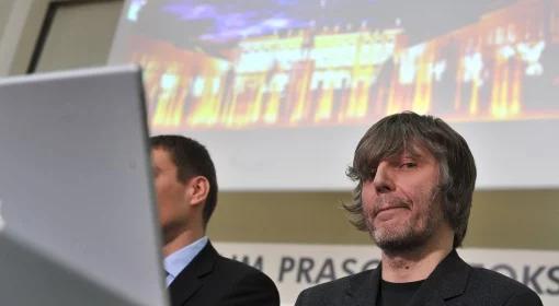 Władze Warszawy odrzucą pomysł pomnika światła? Co powie konserwator?