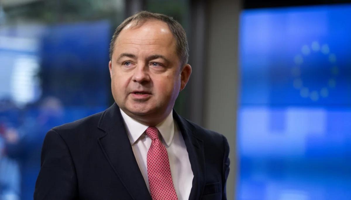 "W kluczowych sprawach brak konkretów". Konrad Szymański o propozycji Francji i Niemiec