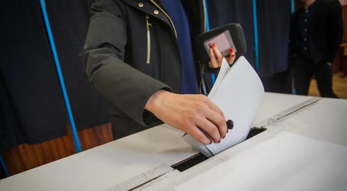Gorący Temat: niesłabnąca dyskusja ws. ordynacji wyborczej do PE