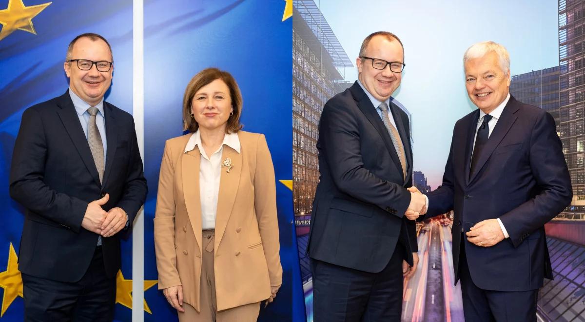 Odblokowanie środków z KPO. Minister Bodnar spotkał się w Brukseli z Jourovą i Reyndersem