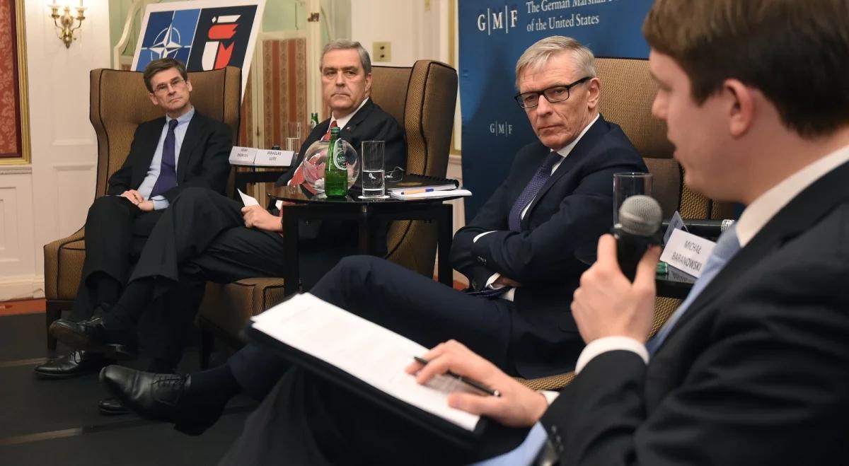 Hasłem szczytu NATO w Warszawie będzie "solidarność"