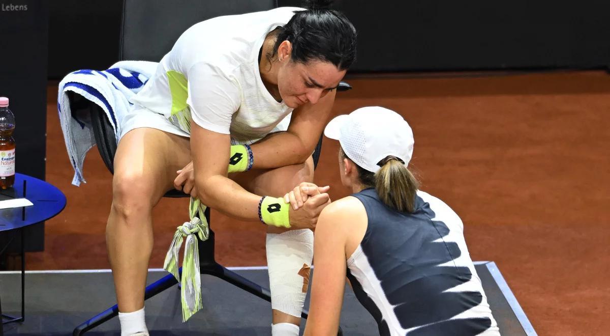 WTA Stuttgart: Iga Świątek pocieszała rywalkę. "Należy jej się szacunek"