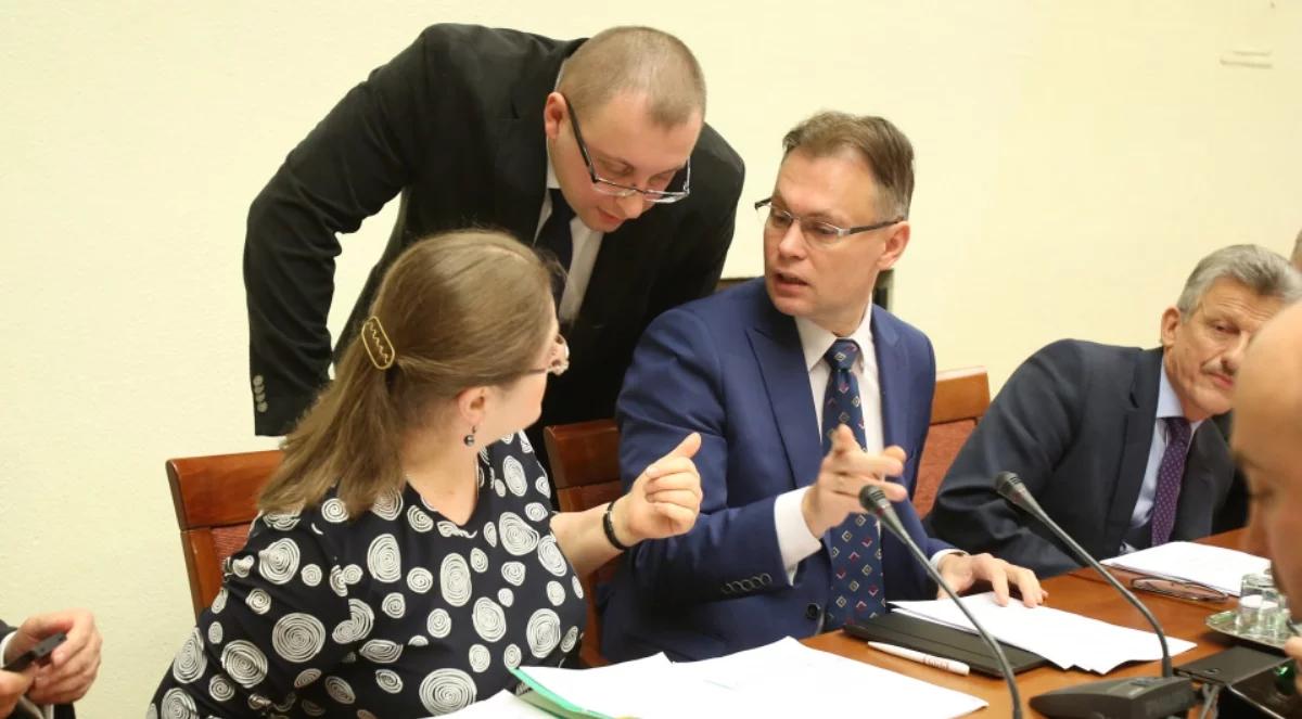 Spór wokół TK. Awantura o przerwę na posiedzeniu komisji ustawodawczej