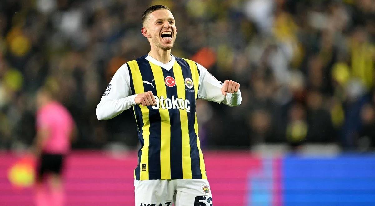 Super Lig: Fenerbahce rozgromiło Konyaspor. Bramka i dwie asysty Sebastiana Szymańskiego [WIDEO]