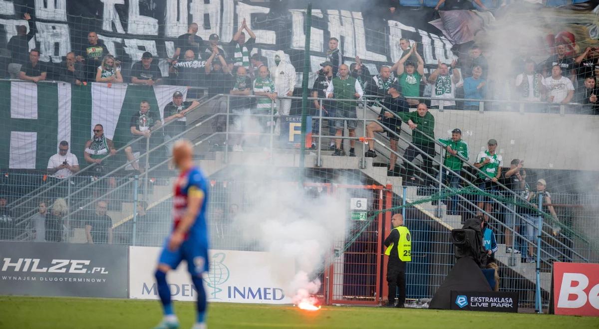 Ekstraklasa: Piast - Lechia. Skandal w Gliwicach. Przerwany mecz zakończy się walkowerem? 