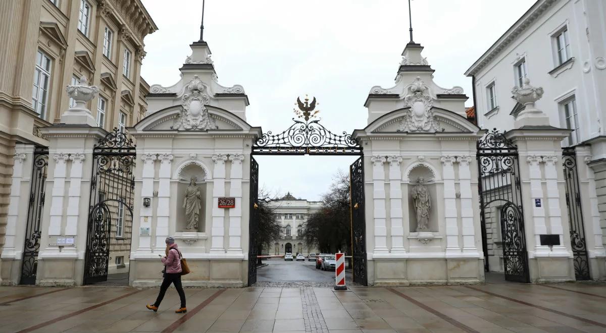 Sprawdź, co z egzaminami na uczelniach, rekrutacjami i zajęciami online