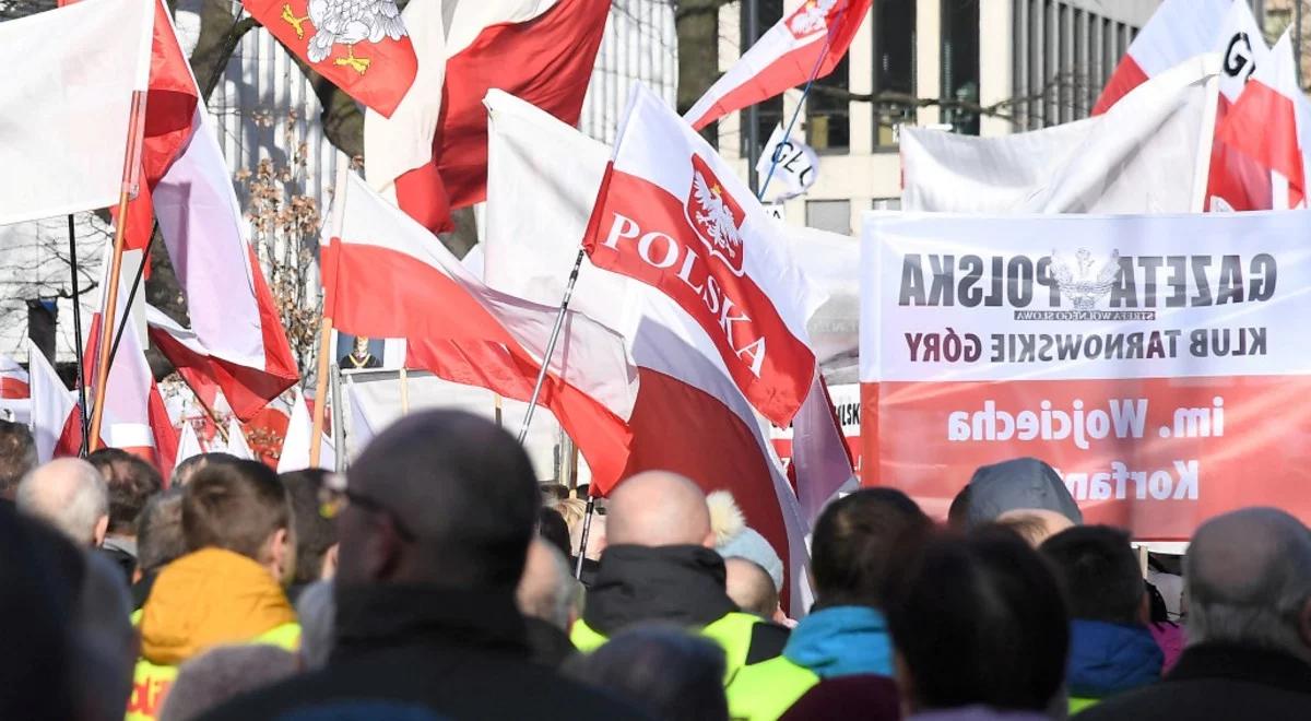 Kluby "Gazety Polskiej" tworzą Straż Obywatelską. Forum Młodych PiS wesprze inicjatywę