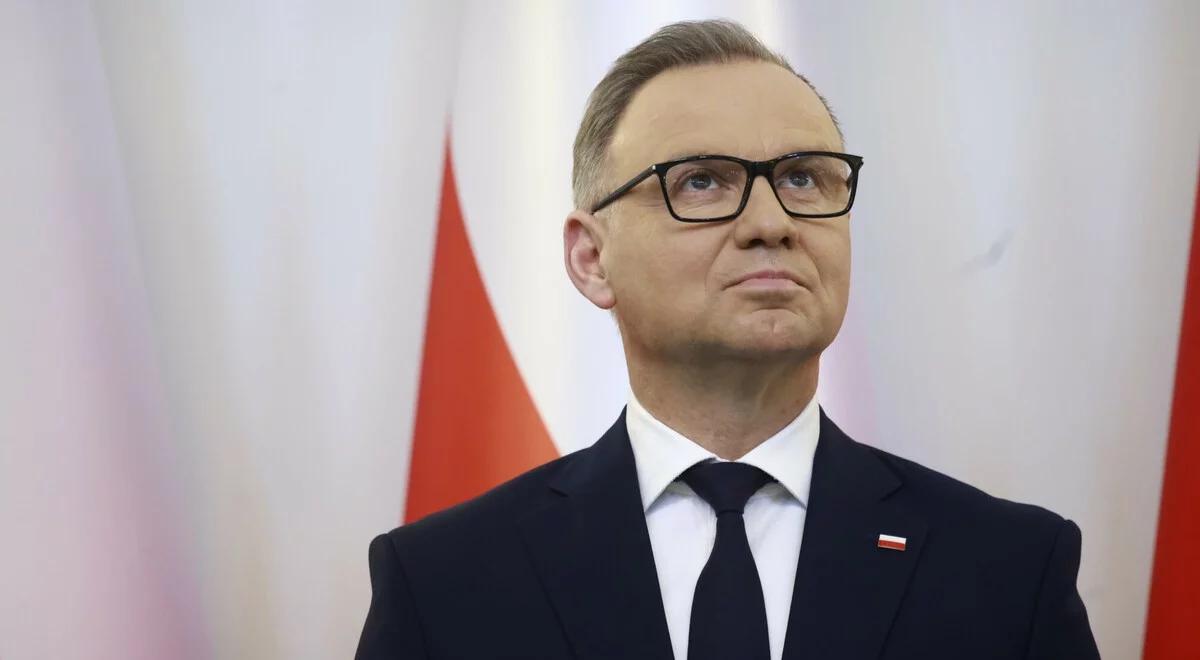 Problemy prezydenta Andrzeja Dudy z powrotem do Polski