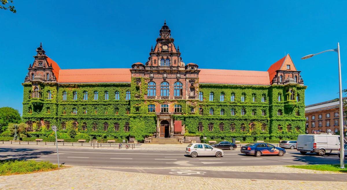 Motyw przemijania i śmierci w sztuce. Grzegorz Wojturski o dziełach Muzeum Narodowego we Wrocławiu