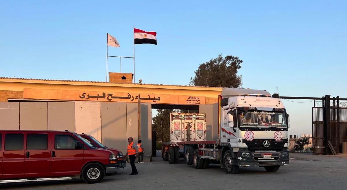1100 osób ewakuowano ze Strefy Gazy. Dostali się do Egiptu przez przejście graniczne w Rafah