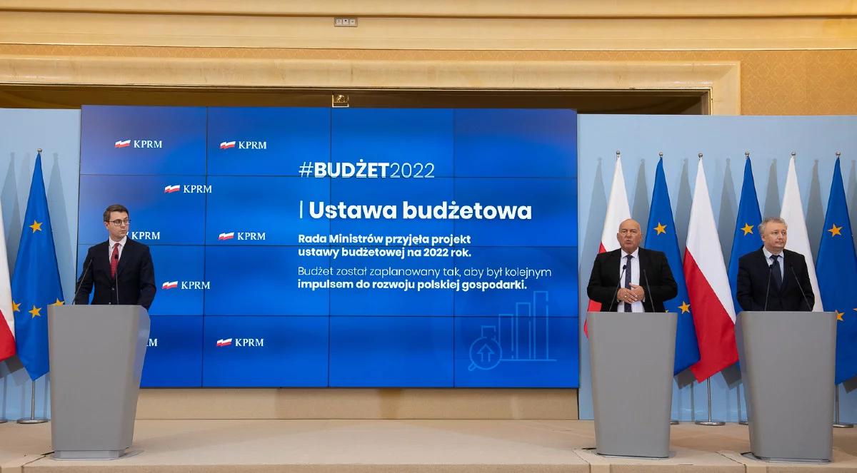 Rząd przyjął projekt budżetu na 2022 rok. Kościński: finanse publiczne są w dobrym stanie