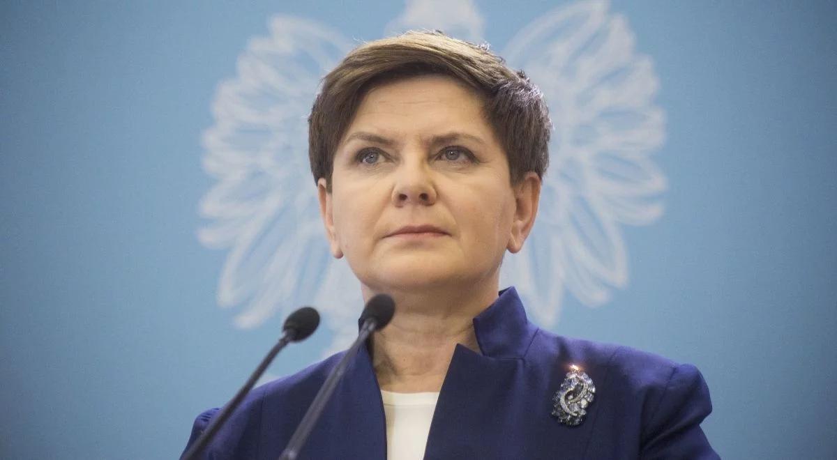 "Słowa Gentiloniego to otwarty, bezprecedensowy nacisk na Polskę". Beata Szydło o opinii członka KE