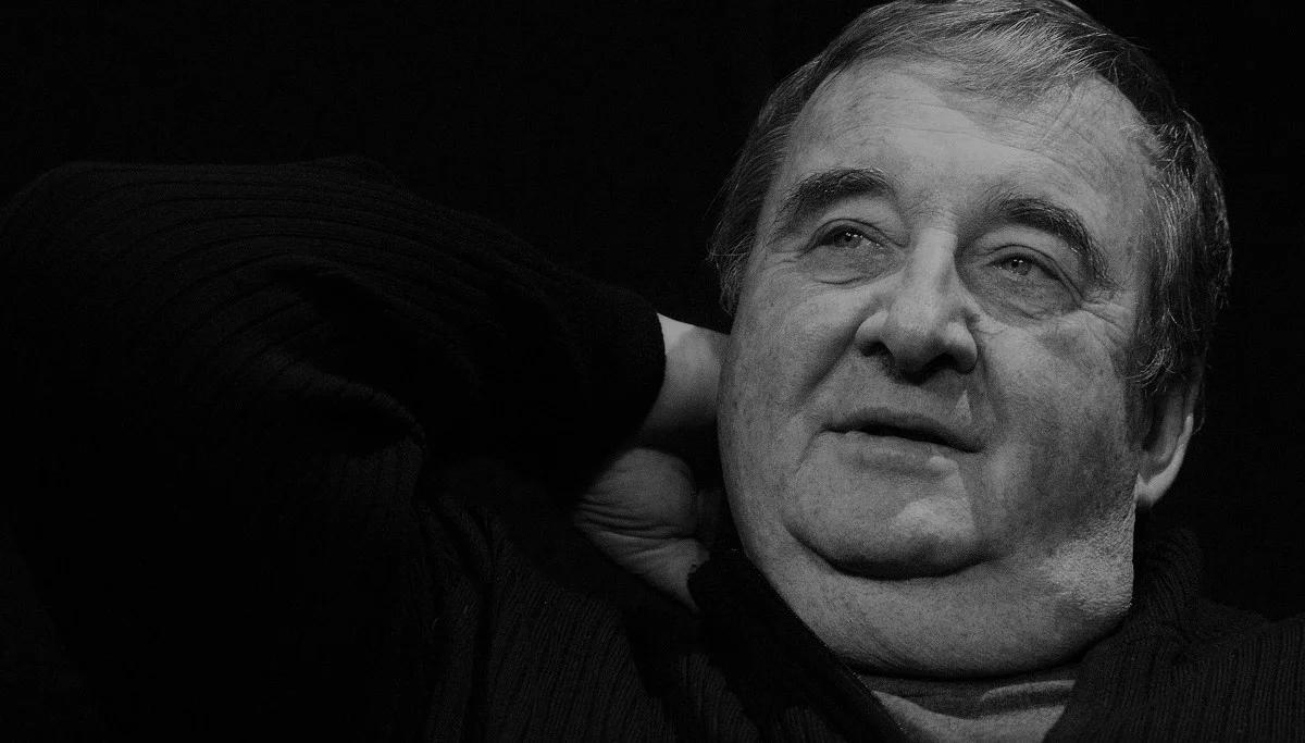 "Był też wybitnym aktorem dramatycznym, nie tylko komediowym". Wspomnienie o Krzysztofie Kowalewskim