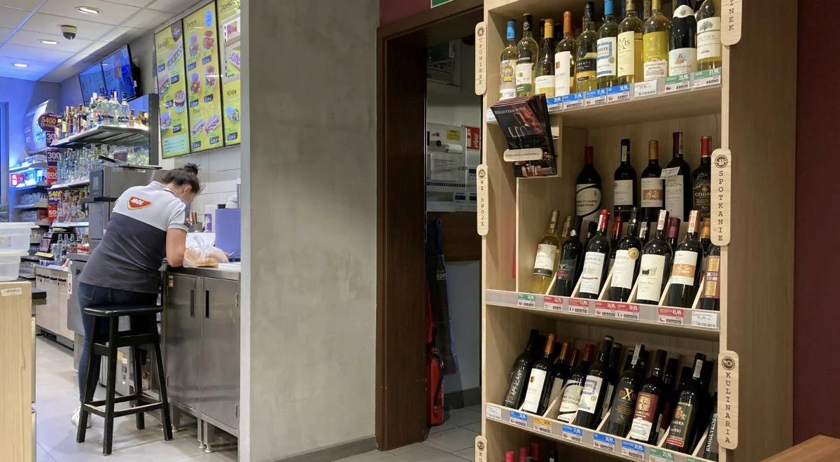 Stacje benzynowe bez alkoholu. To niejedyna propozycja ministerstwa