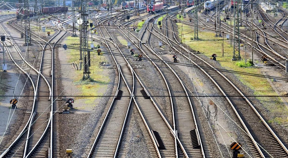 PKP PLK przejmują firmę Trakcja. To jeden z głównych operatorów infrastruktury kolejowej