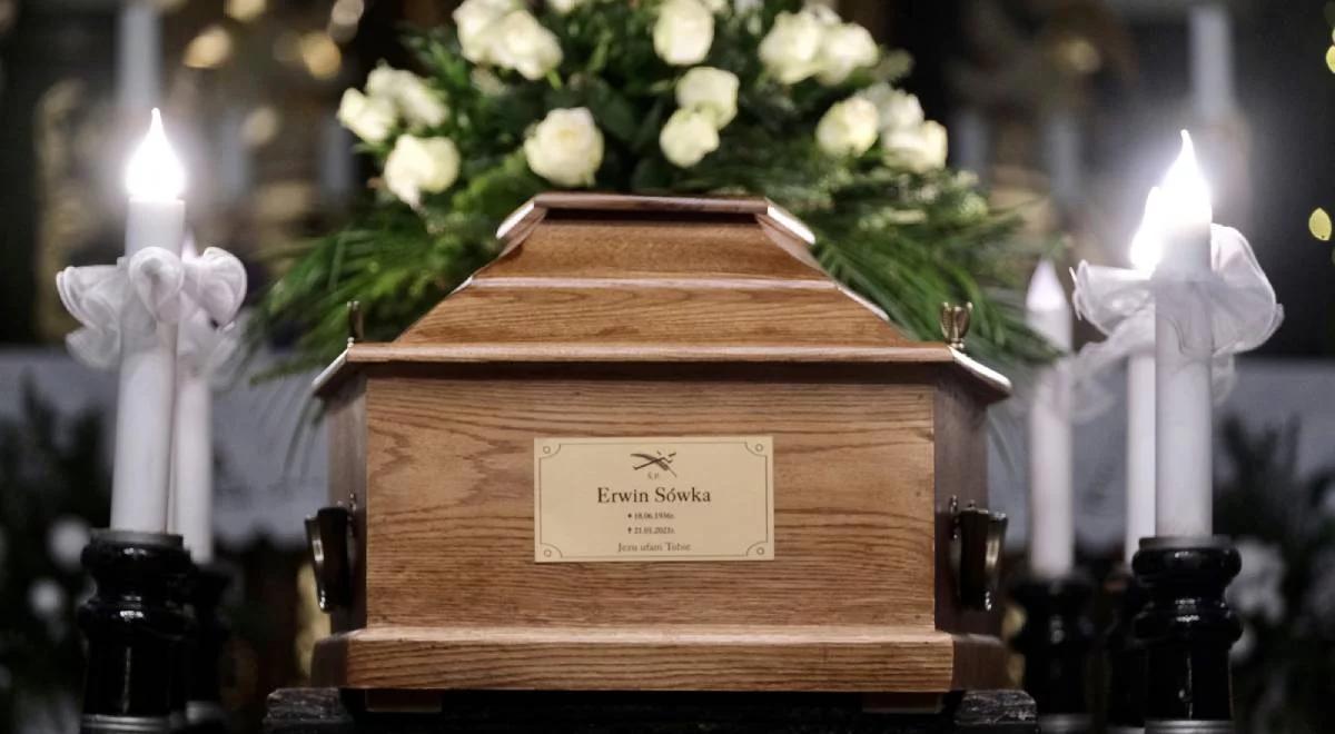 Uroczystości pogrzebowe Erwina Sówki. Śląsk żegna wybitnego malarza