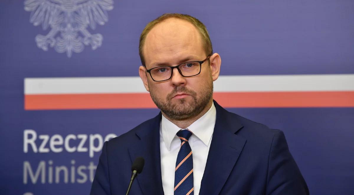 Nowe sankcje wobec Białorusi. Wiceszef MSZ: dobrze, że udało się wypracować zbieżne działania